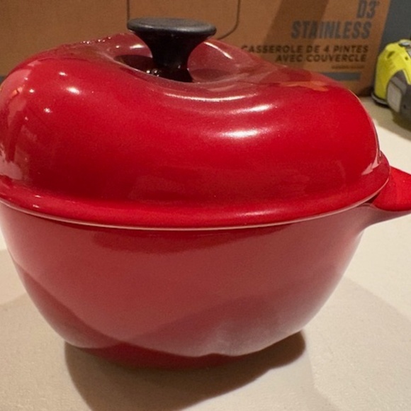 LAST ONE! Le Creuset Red Apple Lidded Jar - Picture 5 of 5